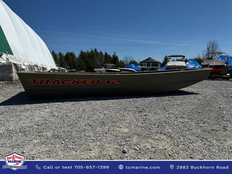 TRACKER Boats in Ontario | Town & Country Marine